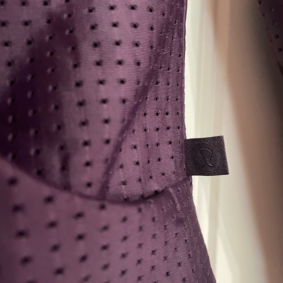 Lululemon Find your Bliss reversible jacket. - Picture 4 of 9